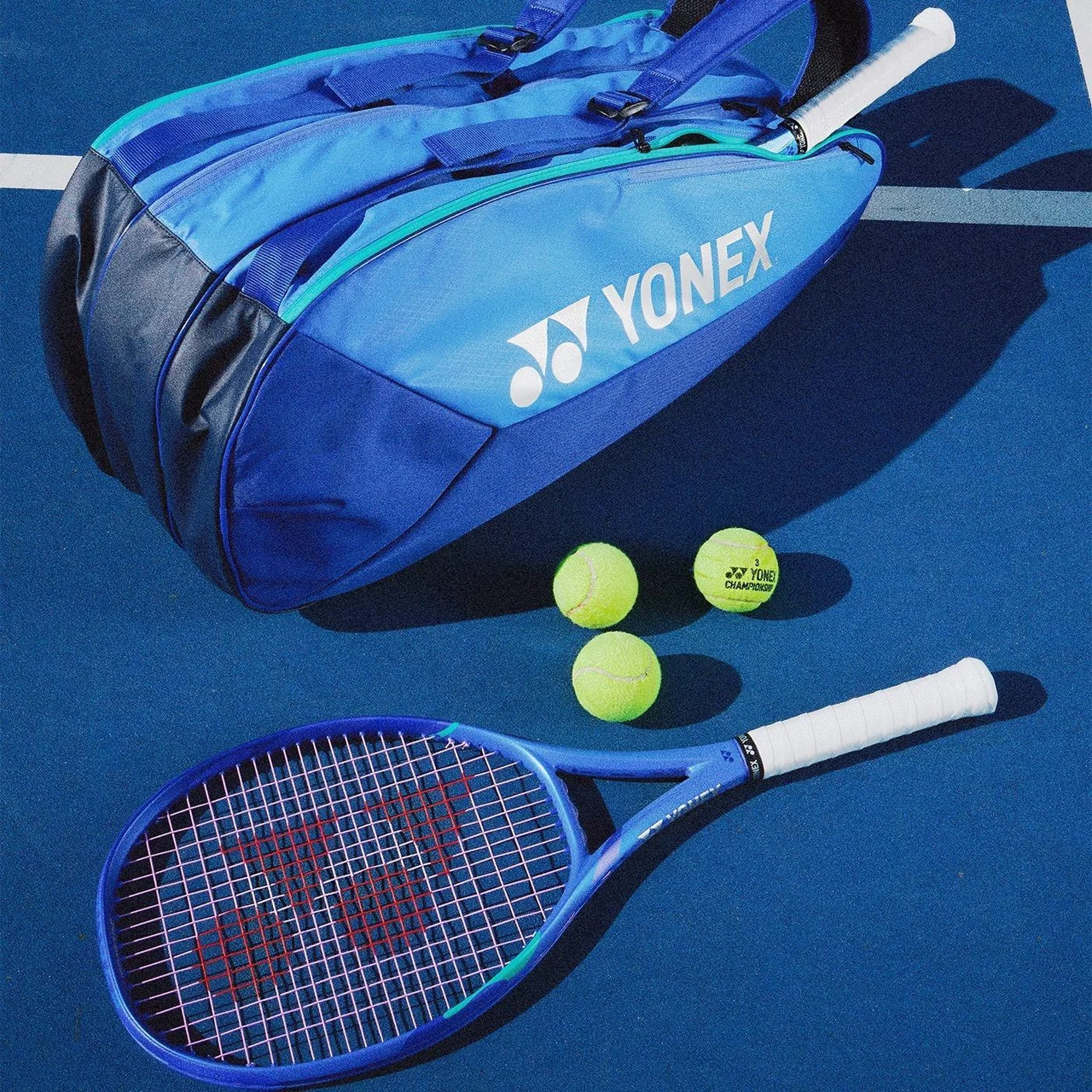 Yonex Ezone 98L Blast Blue 2025