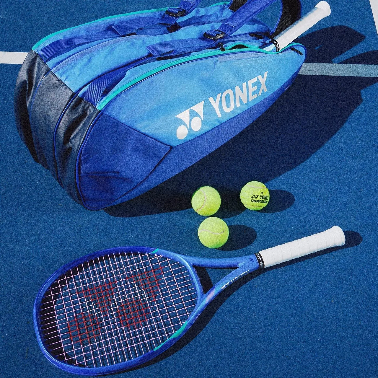 Yonex Ezone 100L Blast Blue 2025