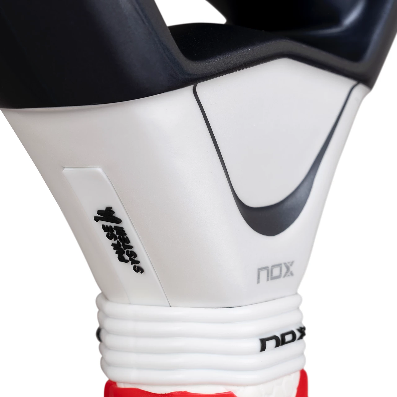 Nox AT10 Luxury Genius 12K Alum Xtreme LITE By Agustín Tapia 2026